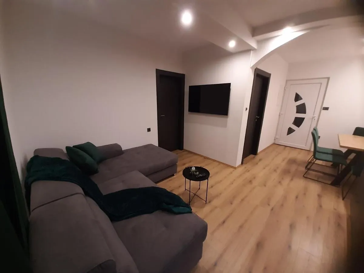 Apartment Apartman Mate Lopar