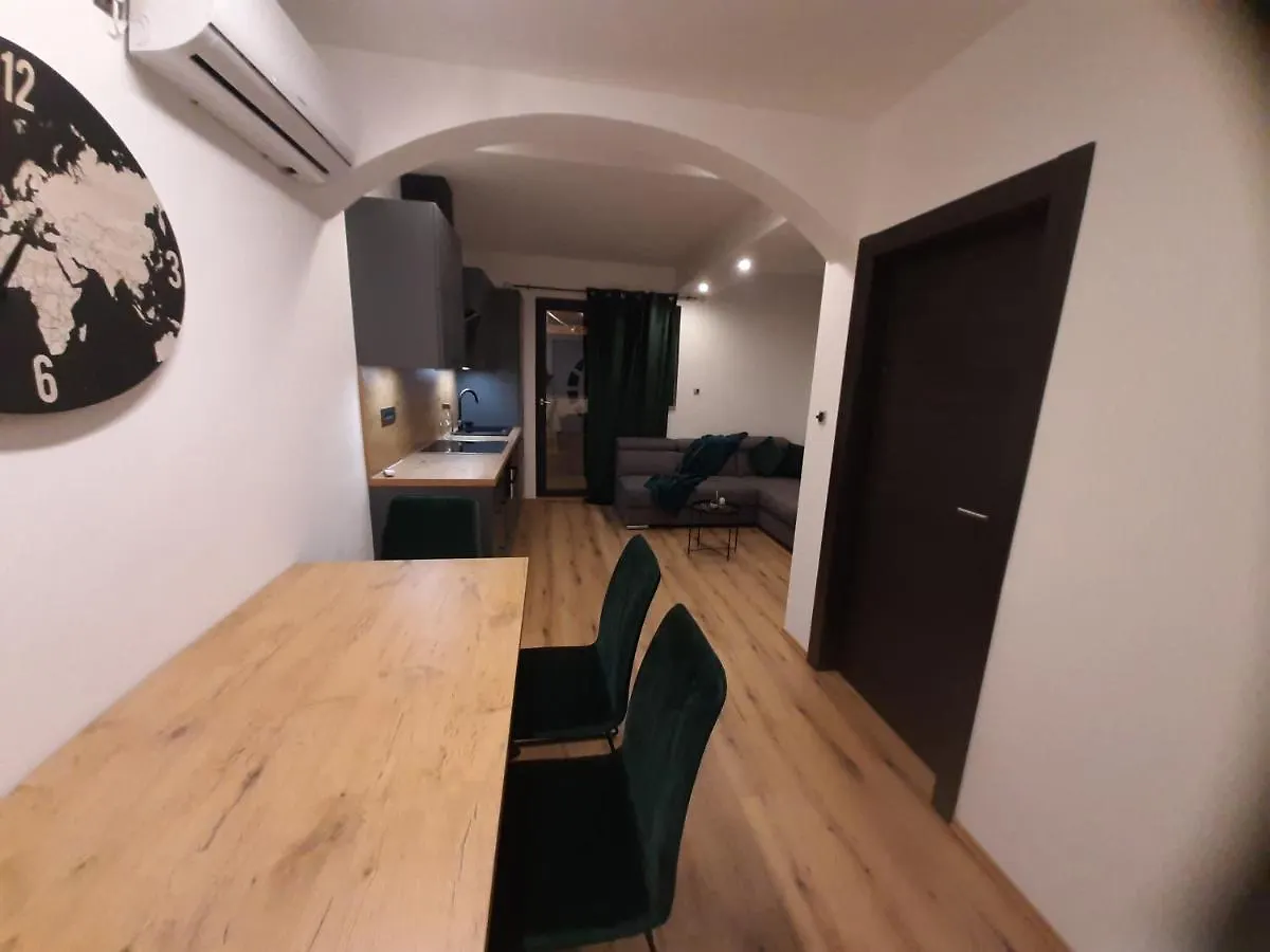 Apartman Mate Lopar